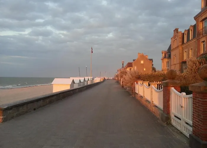 Prázdninový dům Le Clos Jolly, Location De Vacance A Aubin Sur *