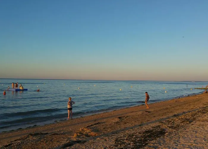 Le Clos Jolly, Location De Vacance A Aubin Sur Prázdninový dům *